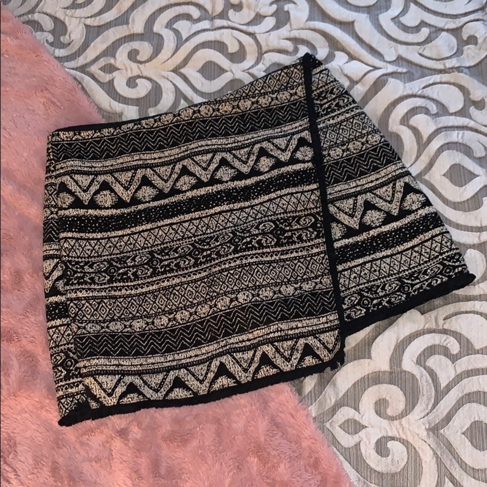 H&M Print Mini Skirt- Size 12